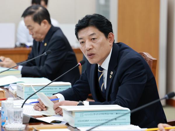 25년11월19일 제395회 제2차 정례회 교육위원회 회의 - 069 5