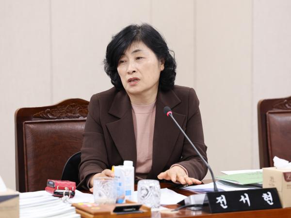 25년11월19일 제395회 제2차 정례회 기획행정위원회 예산안 심사 등 회의 (49) 6