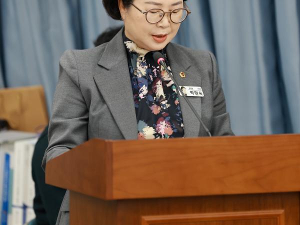 25년11월19일 제395회 제2차 정례회 교육위원회 회의 - 030 2