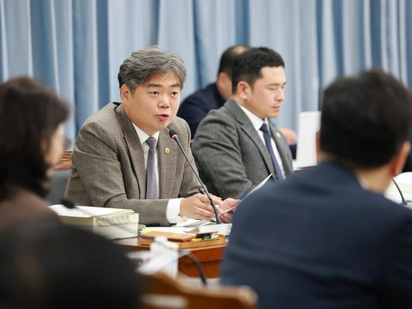 25년11월19일 제395회 제2차 정례회 교육위원회 회의 - 063 6