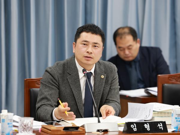 25년11월19일 제395회 제2차 정례회 교육위원회 회의 - 048 6