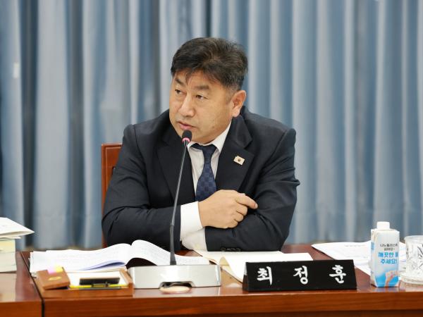 25년11월19일 제395회 제2차 정례회 교육위원회 회의 - 053 5