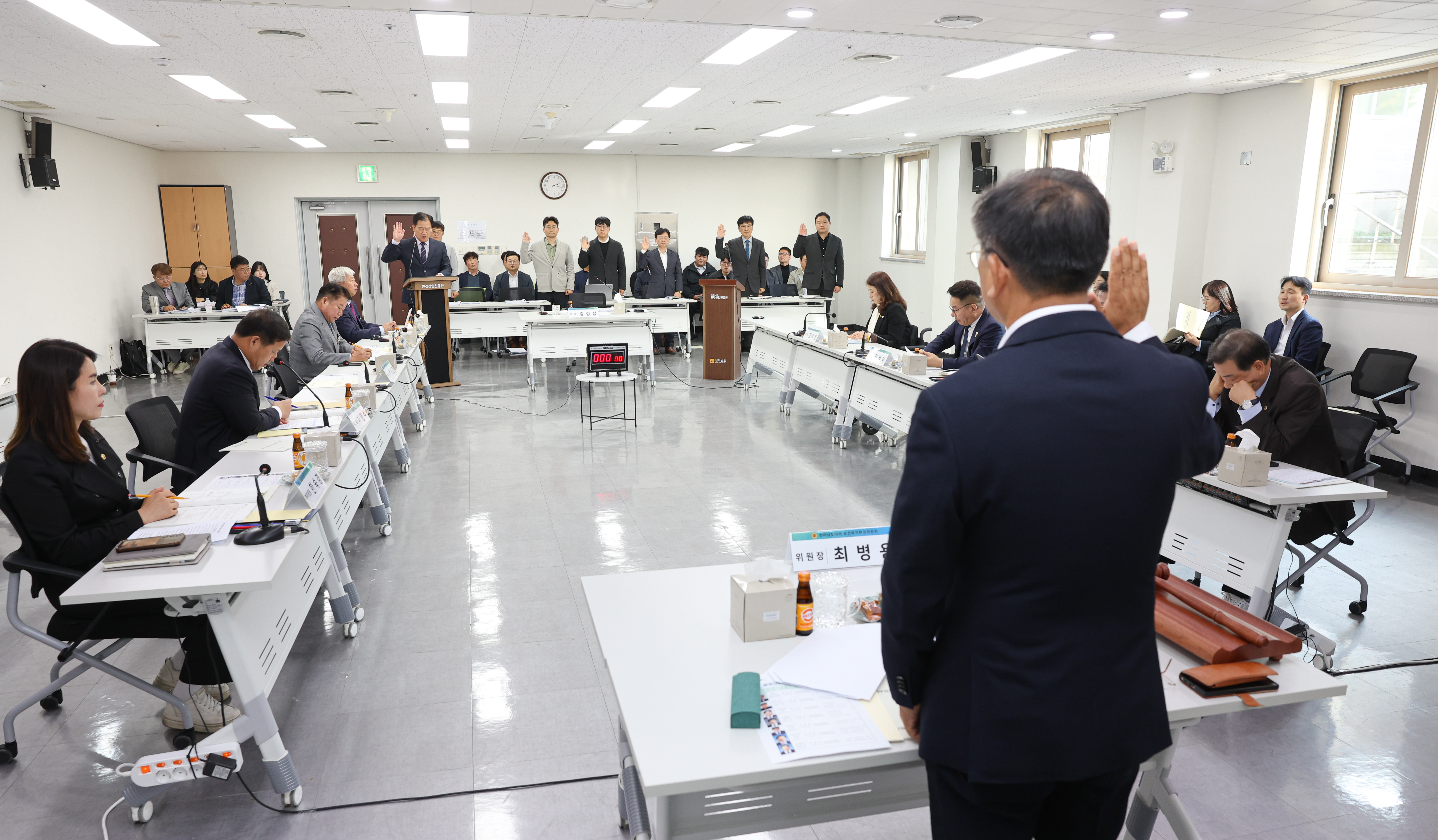 25년11월06일 제395회 제2차 정례회 보건복지환경위윈회 행정사무감사 등 회의 (환경산업진흥원) (4)9