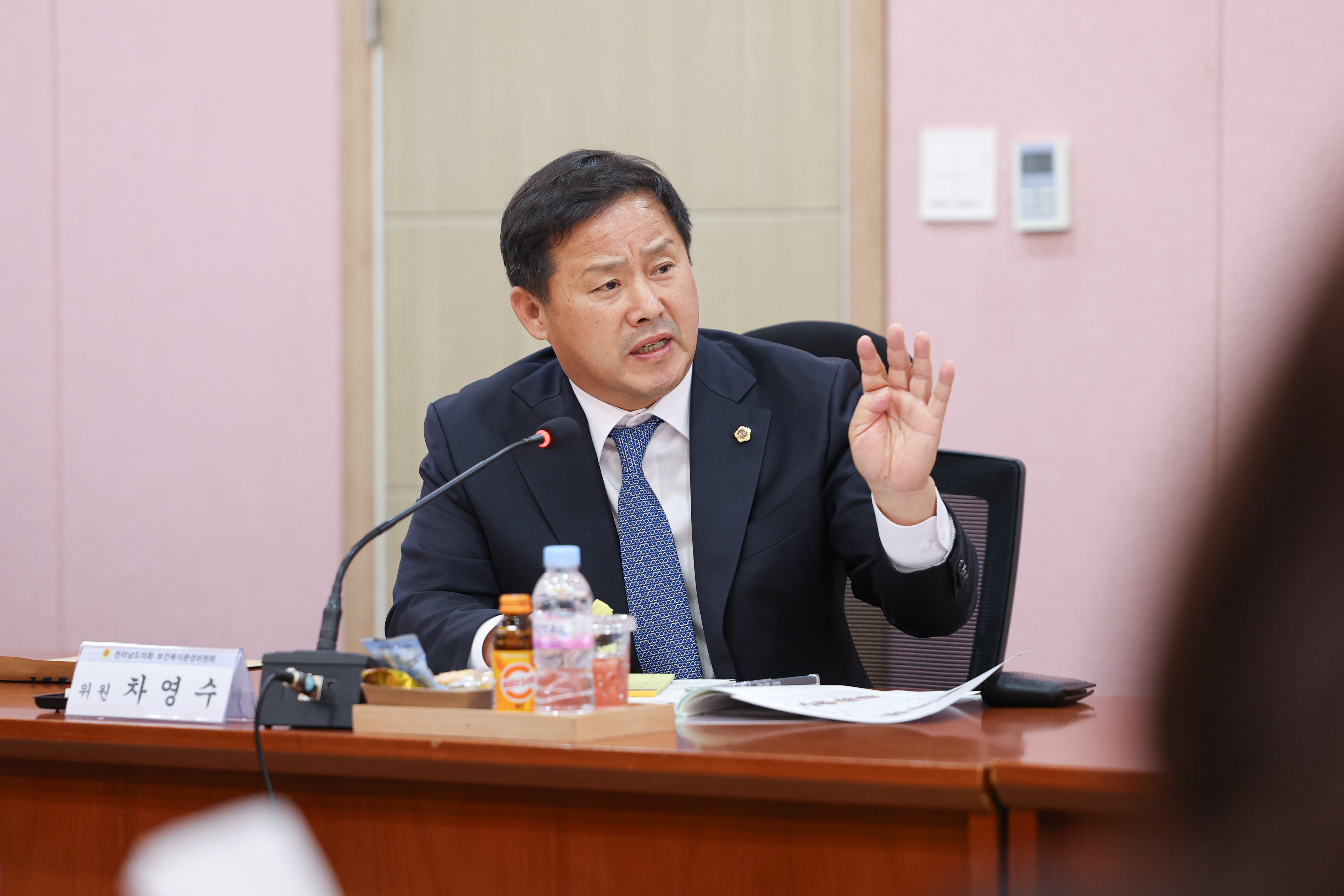 제395회 제2차 정례회 보건복지환경위윈회 행정사무감사 등 회의 첨부이미지 : 25년11월06일 제395회 제2차 정례회 보건복지환경위윈회 행정사무감사 등 회의 (강진의료원) (37).jpg