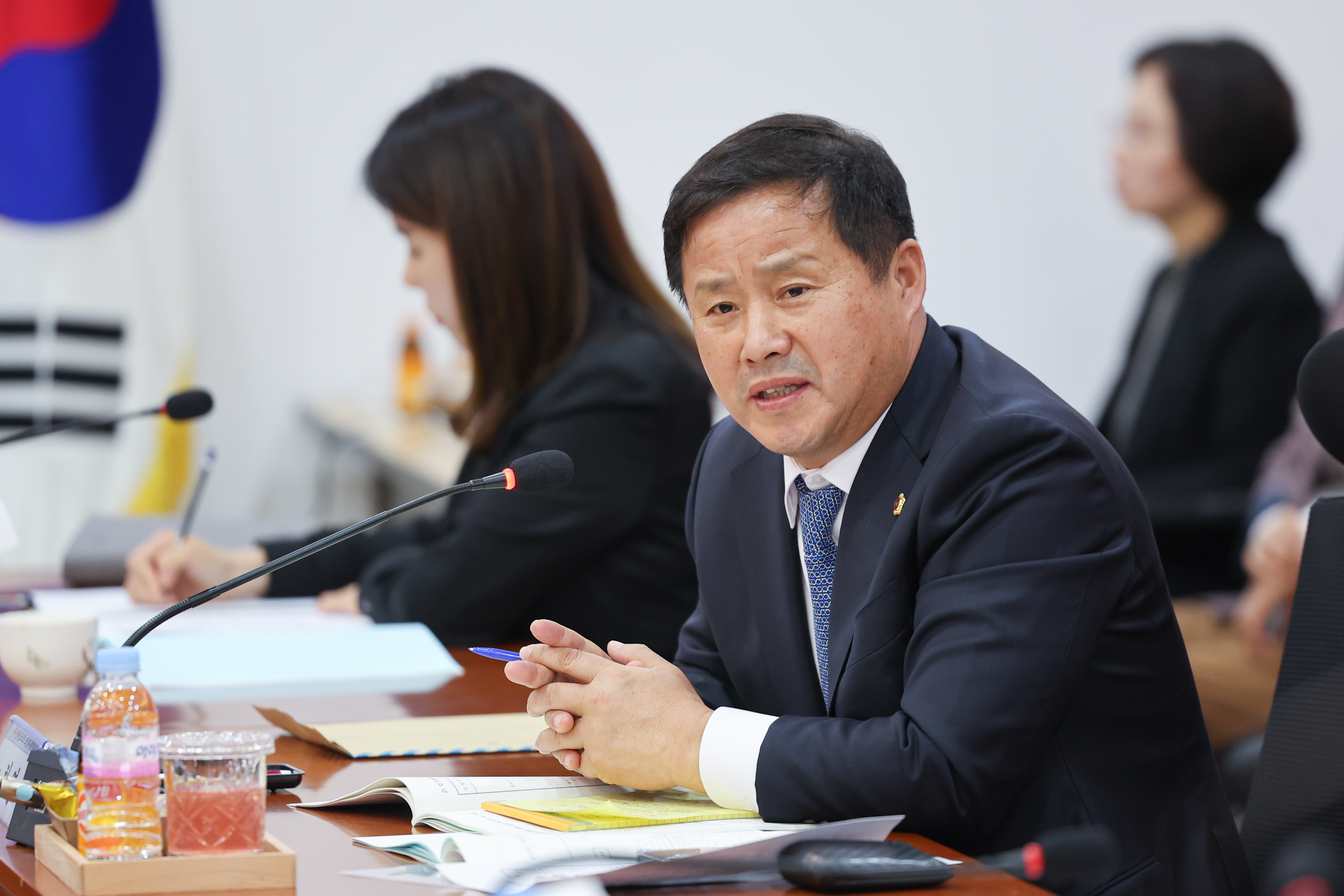 제395회 제2차 정례회 보건복지환경위윈회 행정사무감사 등 회의 첨부이미지 : 25년11월06일 제395회 제2차 정례회 보건복지환경위윈회 행정사무감사 등 회의 (강진의료원) (32).jpg