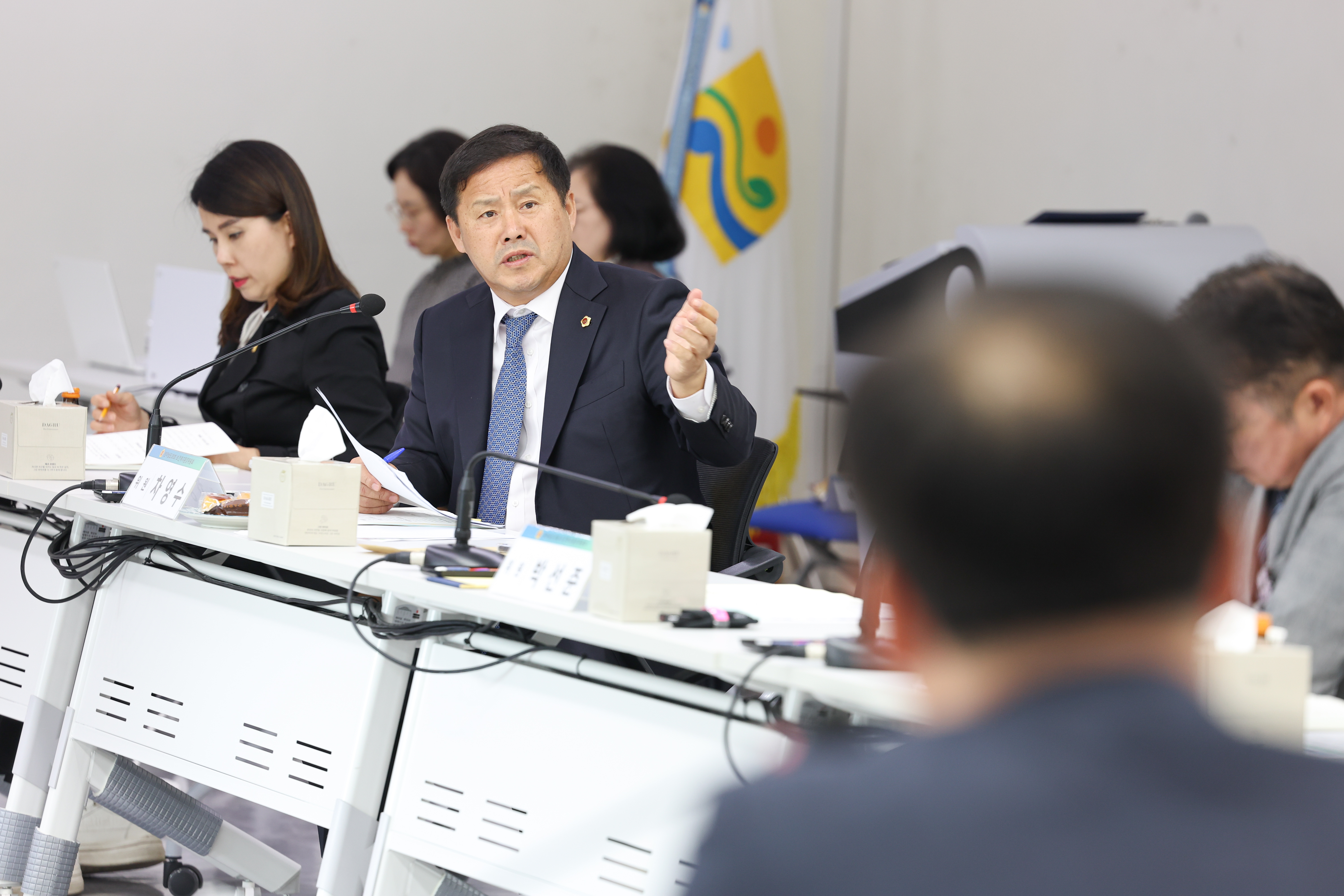 제395회 제2차 정례회 보건복지환경위윈회 행정사무감사 등 회의 첨부이미지 : 25년11월06일 제395회 제2차 정례회 보건복지환경위윈회 행정사무감사 등 회의 (환경산업진흥원) (19).jpg