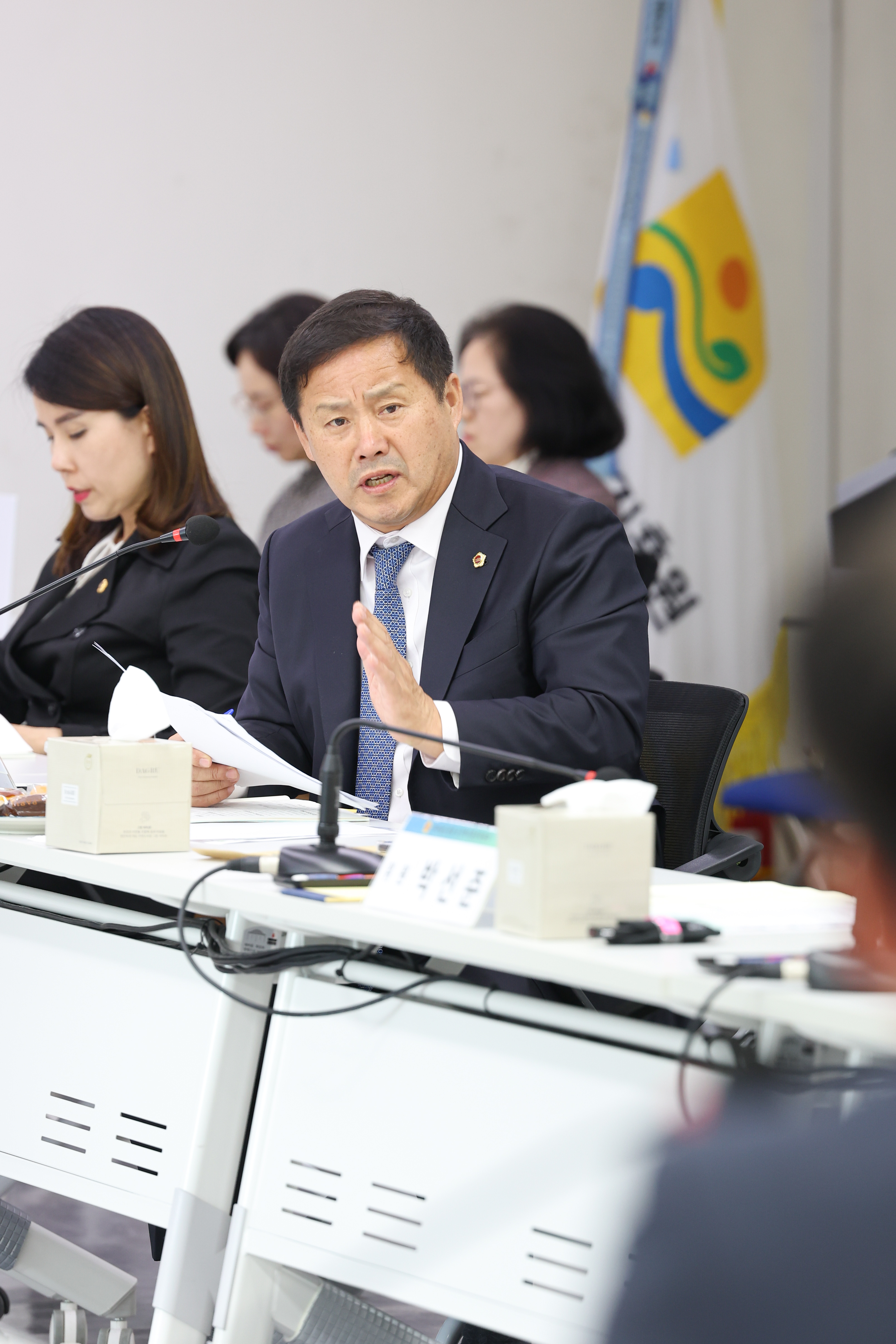 제395회 제2차 정례회 보건복지환경위윈회 행정사무감사 등 회의 첨부이미지 : 25년11월06일 제395회 제2차 정례회 보건복지환경위윈회 행정사무감사 등 회의 (환경산업진흥원) (20).jpg