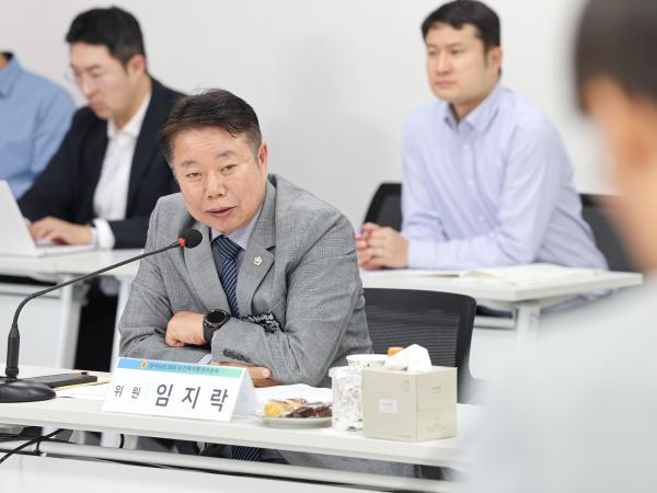 25년11월06일 제395회 제2차 정례회 보건복지환경위윈회 행정사무감사 등 회의 (환경산업진흥원) (25) 8