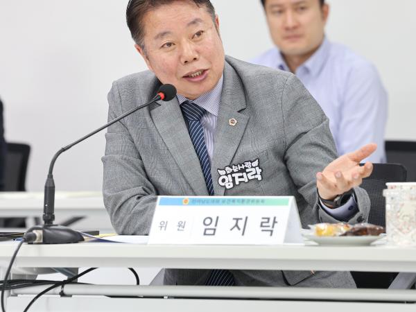 25년11월06일 제395회 제2차 정례회 보건복지환경위윈회 행정사무감사 등 회의 (환경산업진흥원) (26) 3