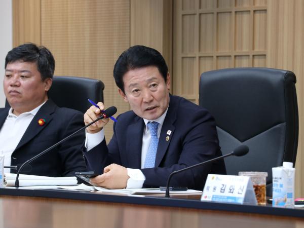 25년11월06일 제395회 제2차 정례회 기획행정위원회 행정사무감사 현지감사 현지감사 - 026 4