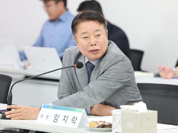 25년11월06일 제395회 제2차 정례회 보건복지환경위윈회 행정사무감사 등 회의 (환경산업진흥원) (24) 9