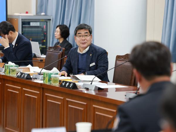 25년11월05일 제395회 제2차 정례회 안전건설소방위원회 행정사무감사 - 100 4