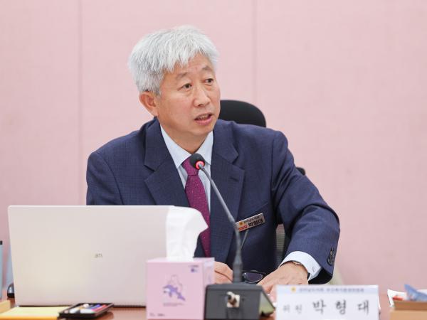 25년11월06일 제395회 제2차 정례회 보건복지환경위윈회 행정사무감사 등 회의 (강진의료원) (20) 4