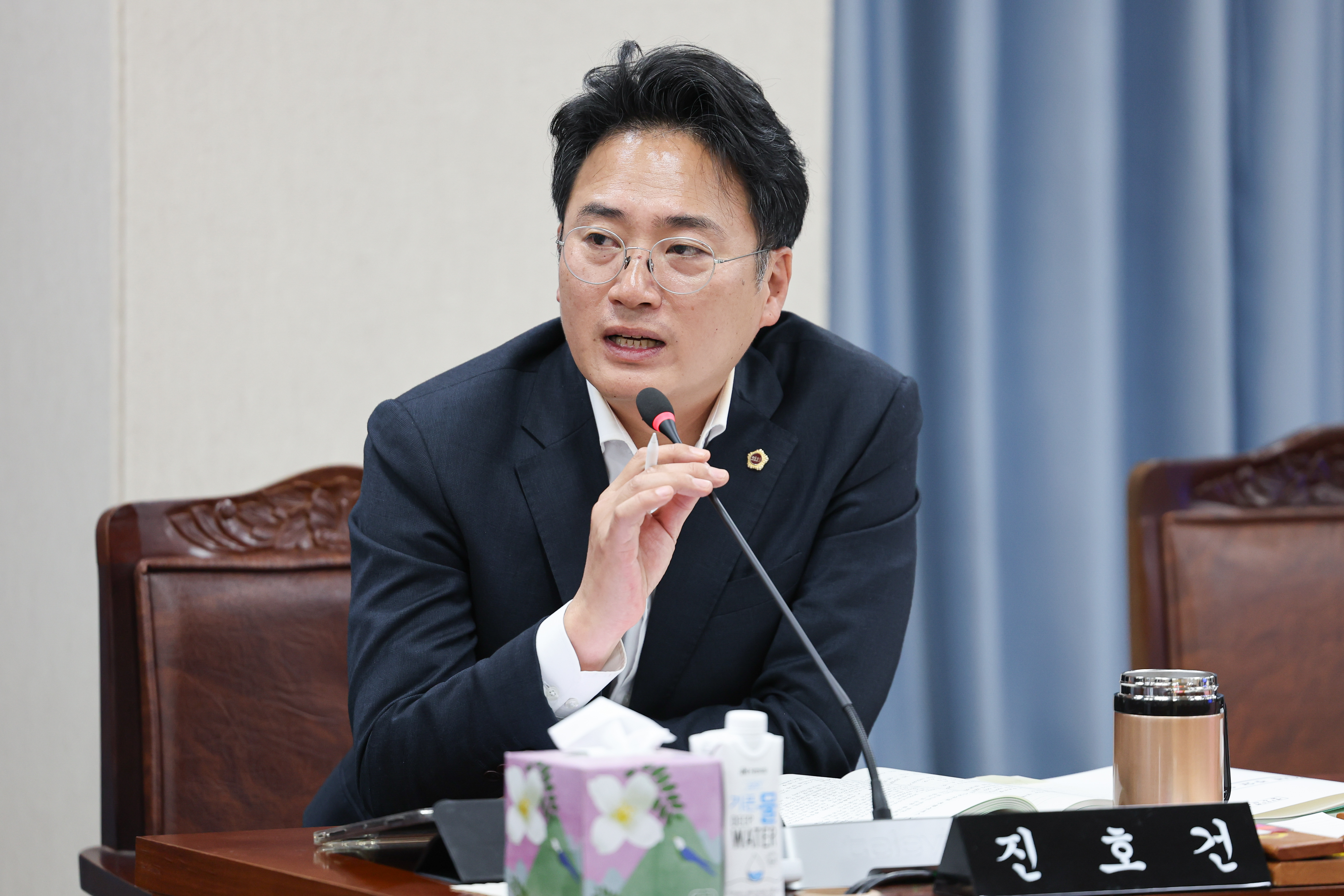 제395회 제2차 정례회 농수산위원회 회의 첨부이미지 : 25년11월04일 제395회 제2차 정례회 농수산위원회 회의 (75).jpg