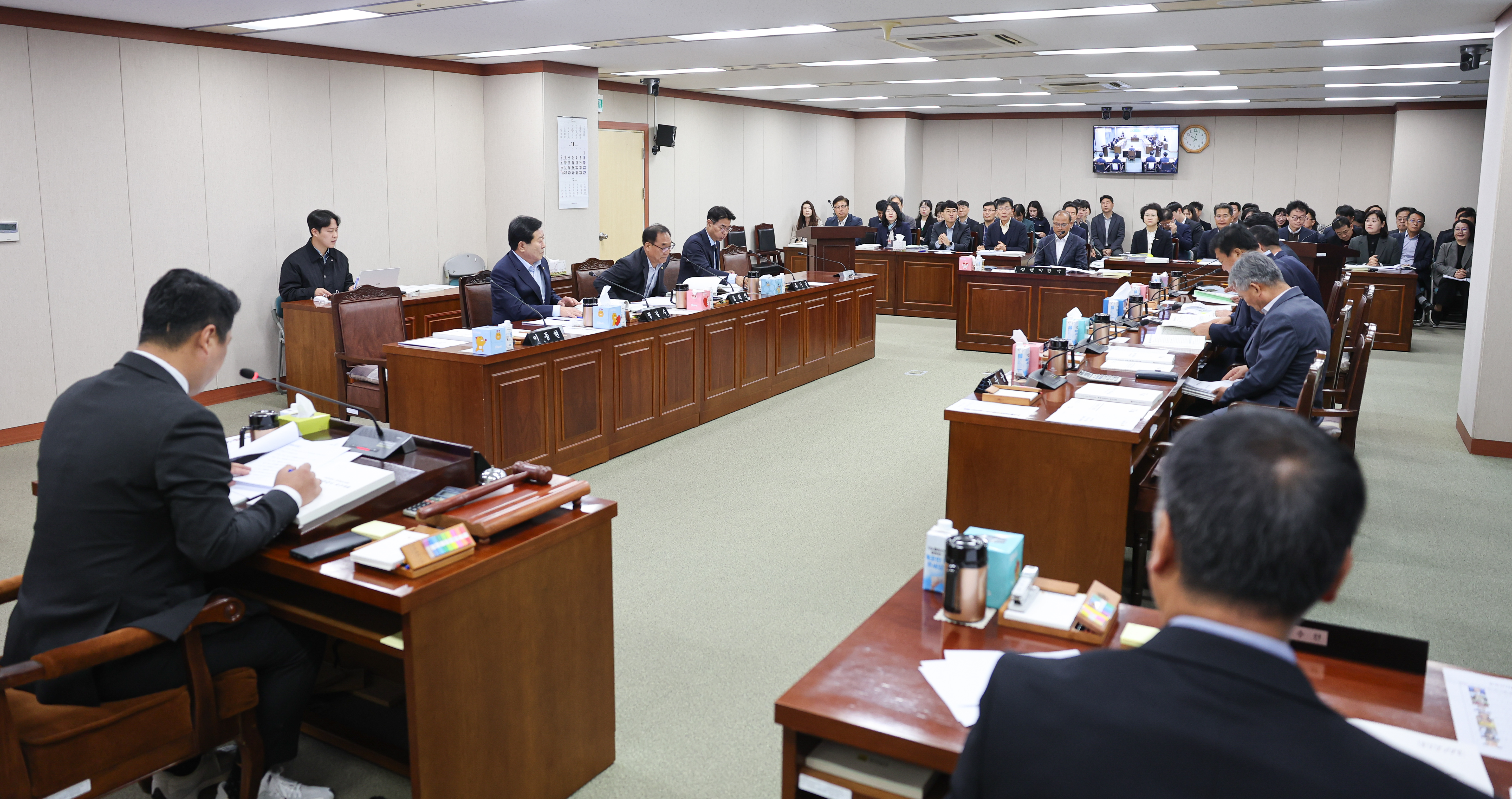 제395회 제2차 정례회 농수산위원회 회의 첨부이미지 : 25년11월04일 제395회 제2차 정례회 농수산위원회 회의 (5).jpg