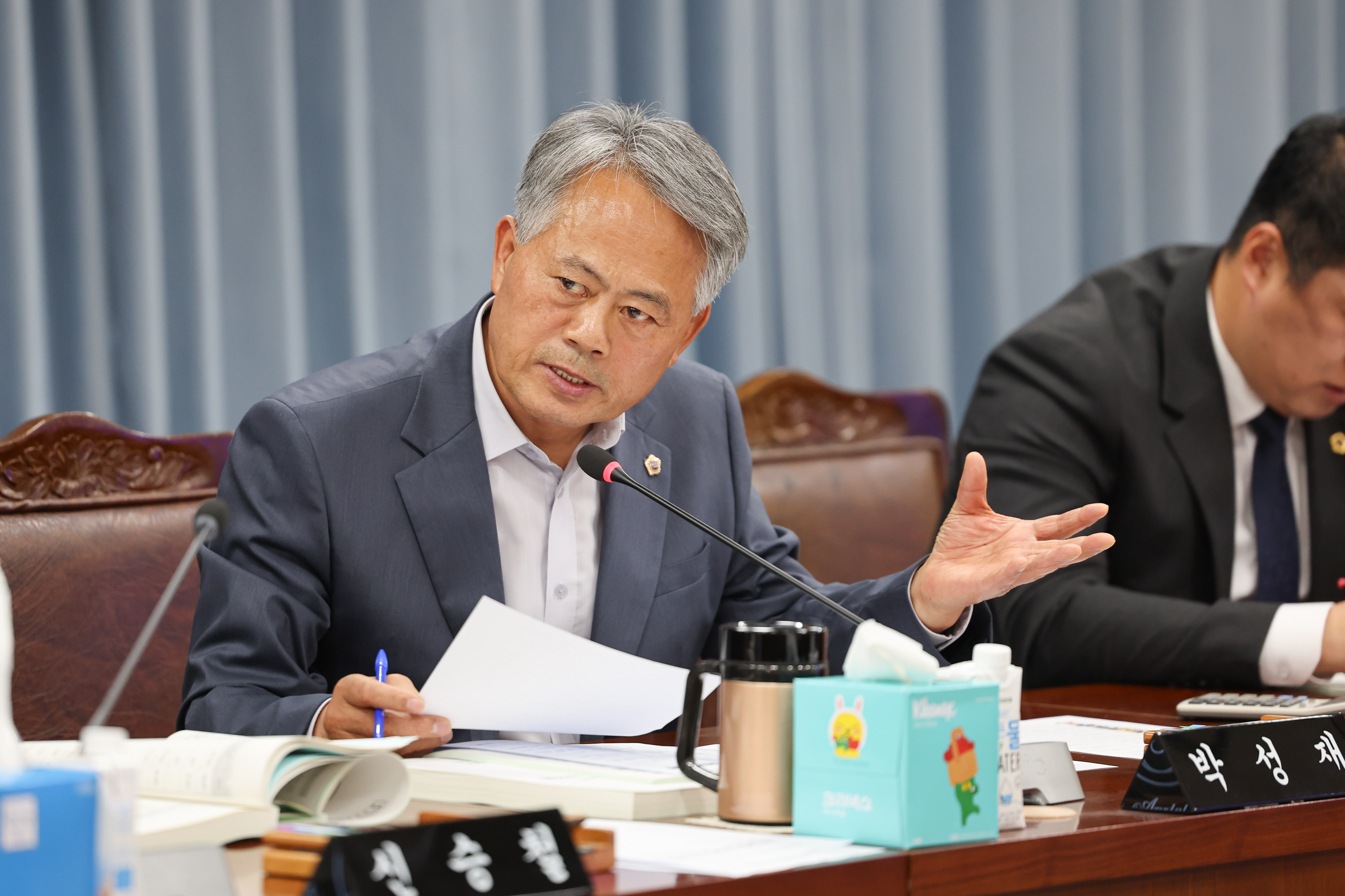 제395회 제2차 정례회 농수산위원회 회의 첨부이미지 : 25년11월04일 제395회 제2차 정례회 농수산위원회 회의 (35).jpg