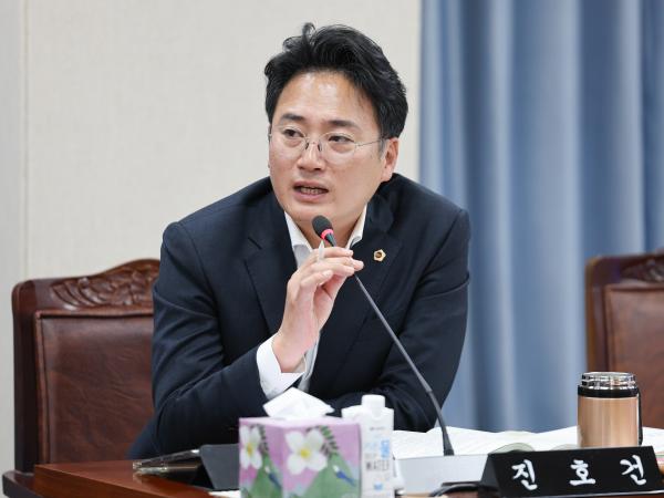 제395회 제2차 정례회 농수산위원회 회의 첨부이미지 : 25년11월04일 제395회 제2차 정례회 농수산위원회 회의 (75).jpg