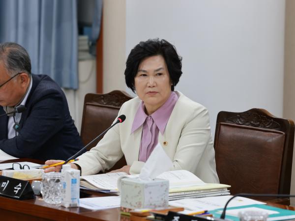 25년11월04일 제395회 제2차 정례회 경제관광문화위원회 행정사무감사 - 069 6