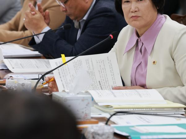 25년11월04일 제395회 제2차 정례회 경제관광문화위원회 행정사무감사 - 072 8