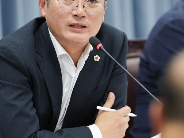 제395회 제2차 정례회 농수산위원회 회의 첨부이미지 : 25년11월04일 제395회 제2차 정례회 농수산위원회 회의 (79).jpg