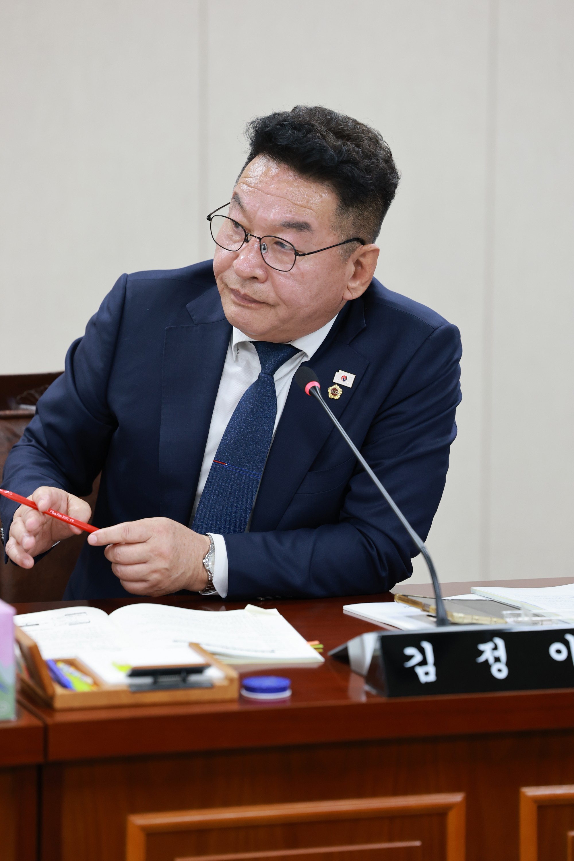 제395회 제2차 정례회 보건복지환경위원회 행정사무감사 첨부이미지 : 25년11월07일 제395회 제2차 정례회 보건복지환경위원회 행정사무감사 - 045.jpg