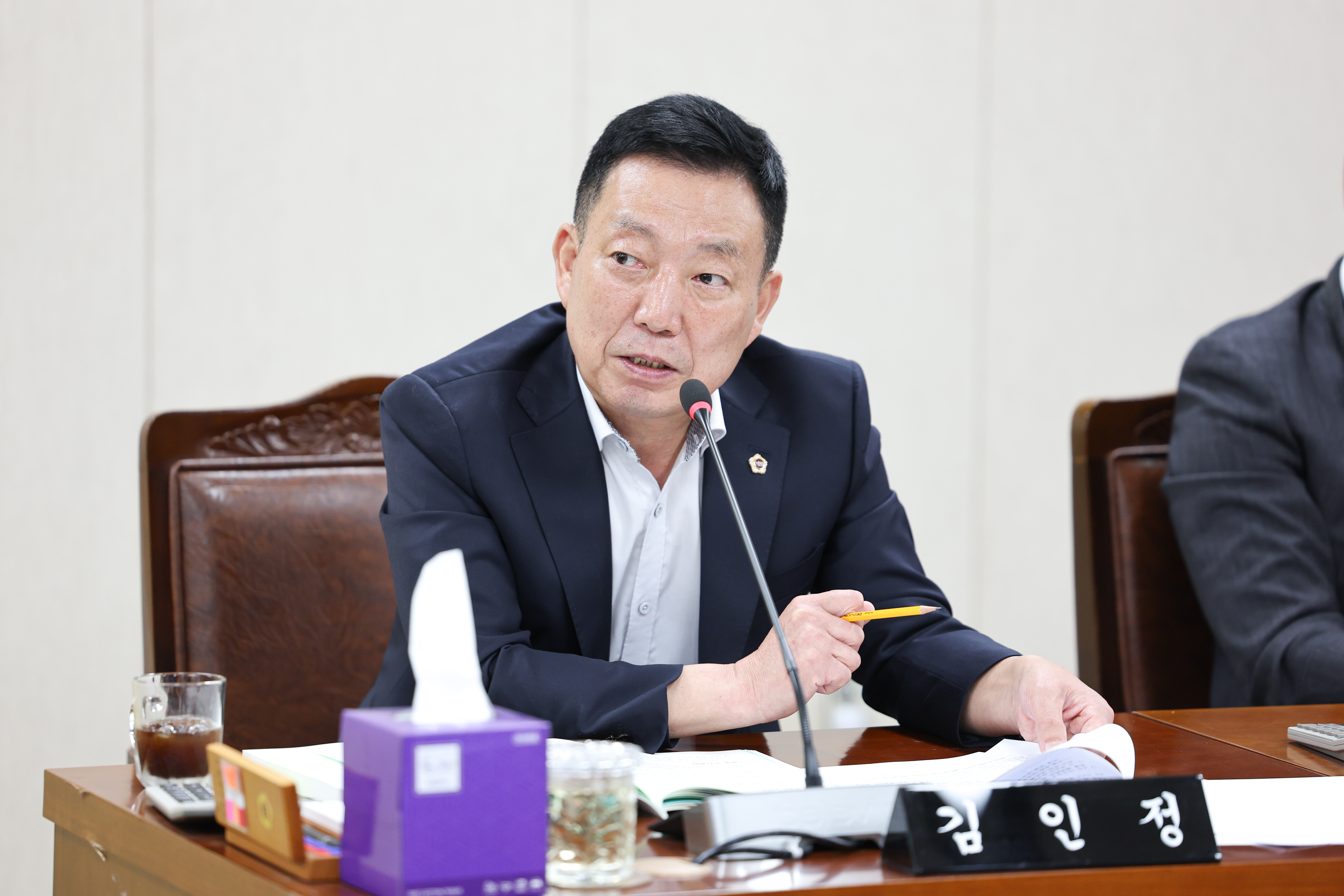 11월07일 제395회 제2차 정례회 안전건설소방위원회 행정사무감사 및 회의 (15)9