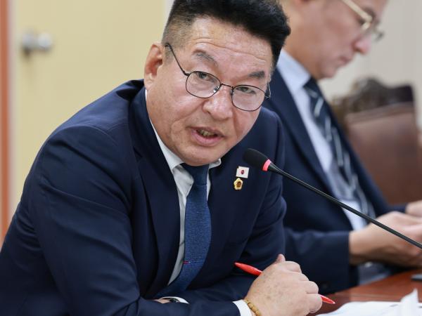 제395회 제2차 정례회 보건복지환경위원회 행정사무감사 첨부이미지 : 25년11월07일 제395회 제2차 정례회 보건복지환경위원회 행정사무감사 - 050.jpg