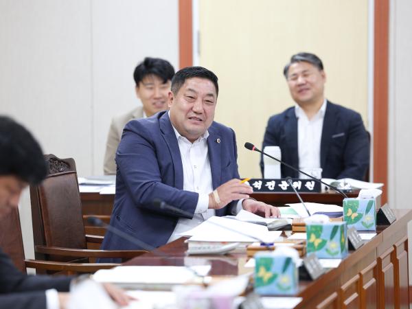 11월07일 제395회 제2차 정례회 안전건설소방위원회 행정사무감사 및 회의 (31) 6