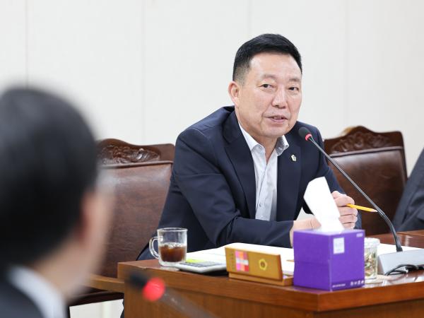 11월07일 제395회 제2차 정례회 안전건설소방위원회 행정사무감사 및 회의 (11) 2