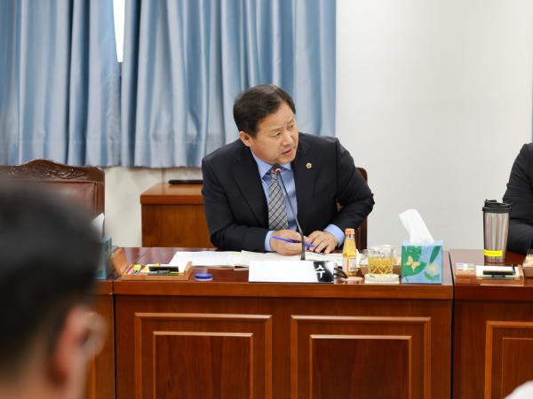 제395회 제2차 정례회 보건복지환경위원회 행정사무감사 첨부이미지 : 25년11월07일 제395회 제2차 정례회 보건복지환경위원회 행정사무감사 - 058.jpg