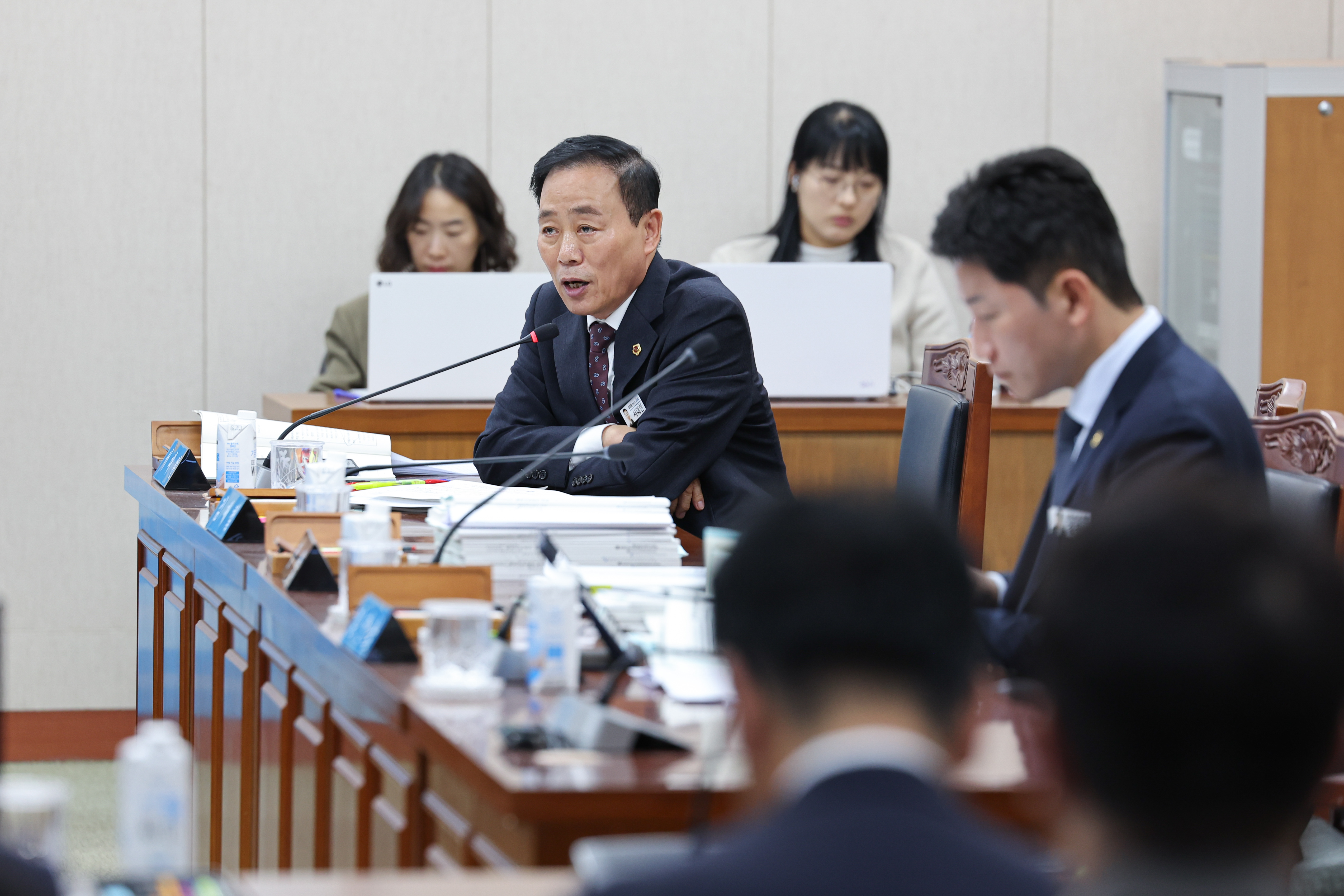 제395회 제2차 정례회 교육위원회 행정사무감사 등 회의 첨부이미지 : 25년11월05일 제395회 제2차 정례회 교육위원회 행정사무감사 등 회의 (41).jpg