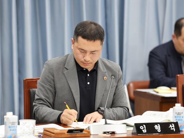 25년11월05일 제395회 제2차 정례회 교육위원회 행정사무감사 등 회의 (53) 5