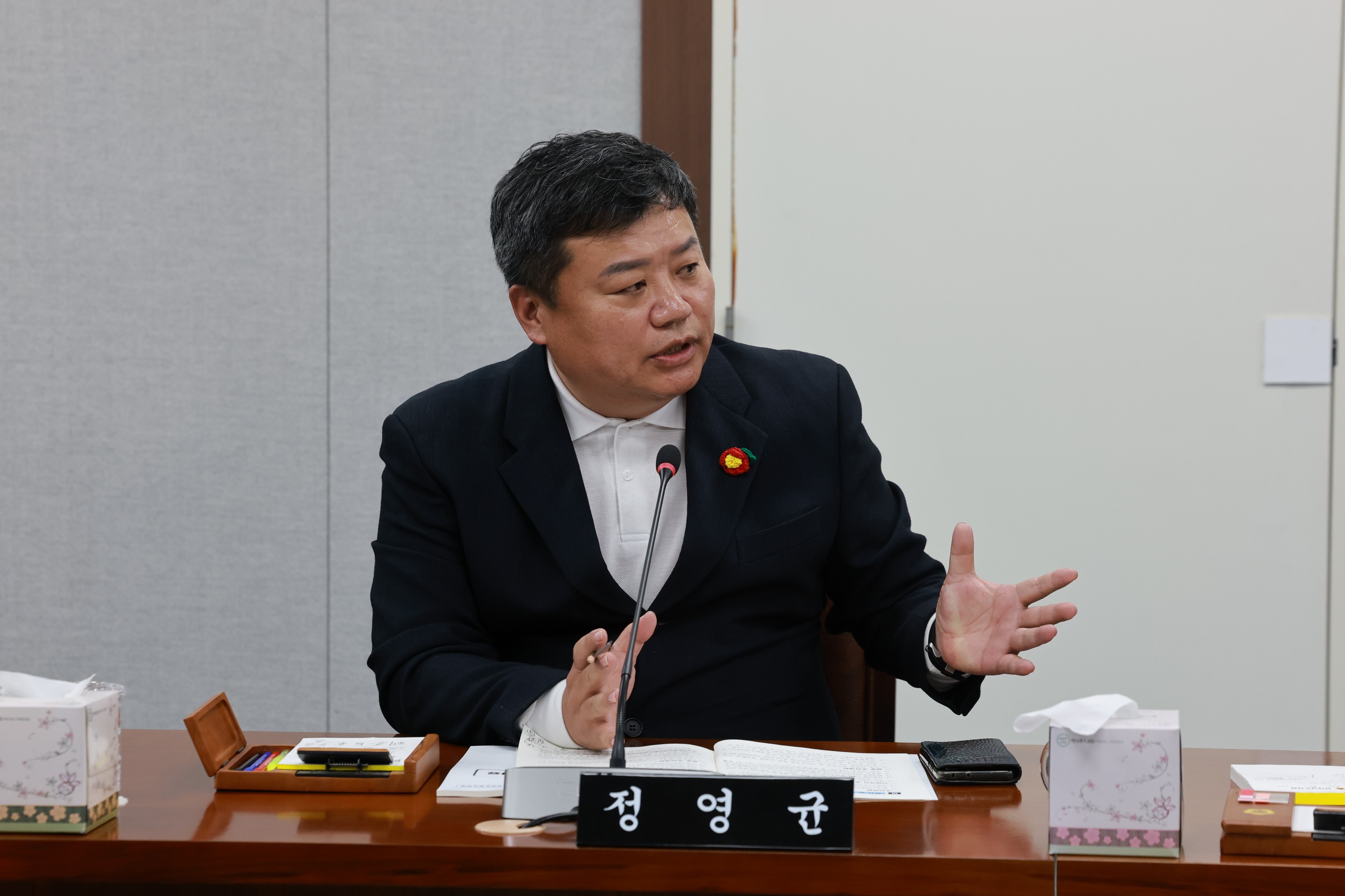 25년11월03일 제395회 저2차 정례회 의회운영위원회 행정사무감사 - 0373