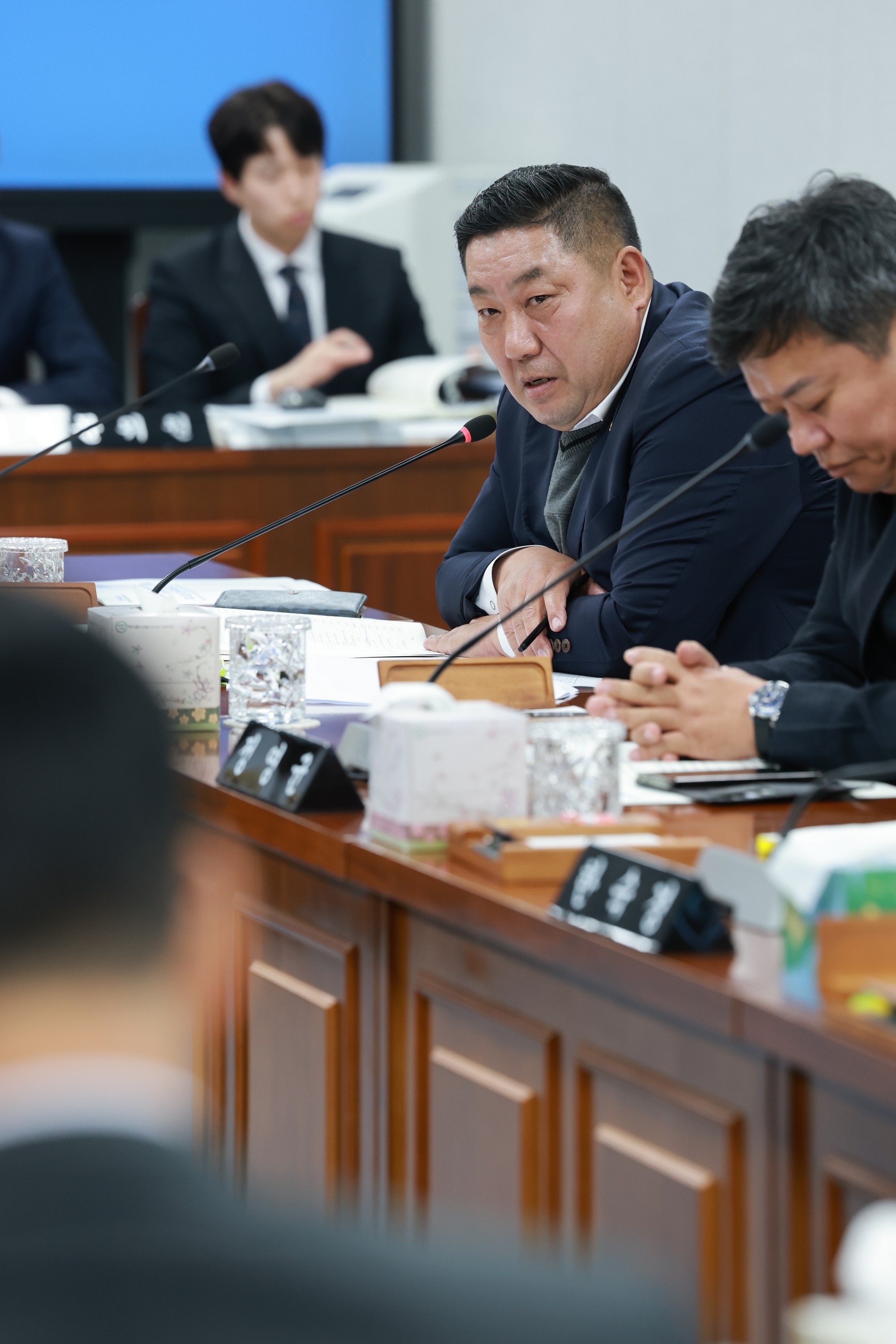 25년11월03일 제395회 저2차 정례회 의회운영위원회 행정사무감사 - 0318