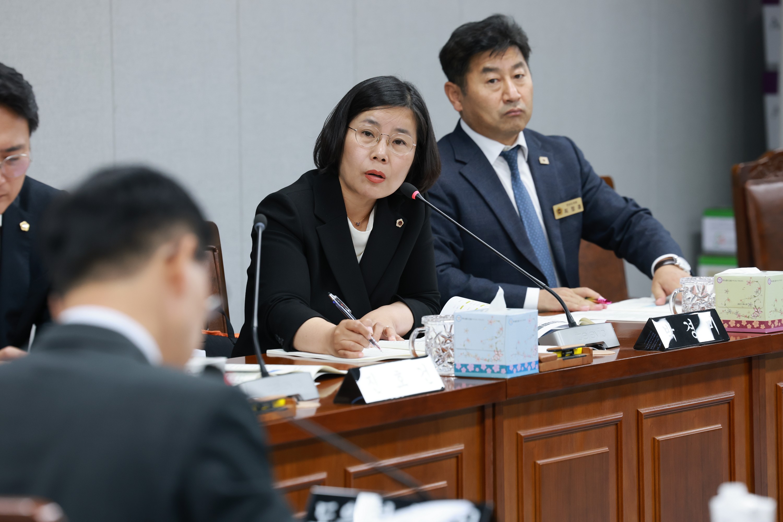 25년11월03일 제395회 저2차 정례회 의회운영위원회 행정사무감사 - 0644