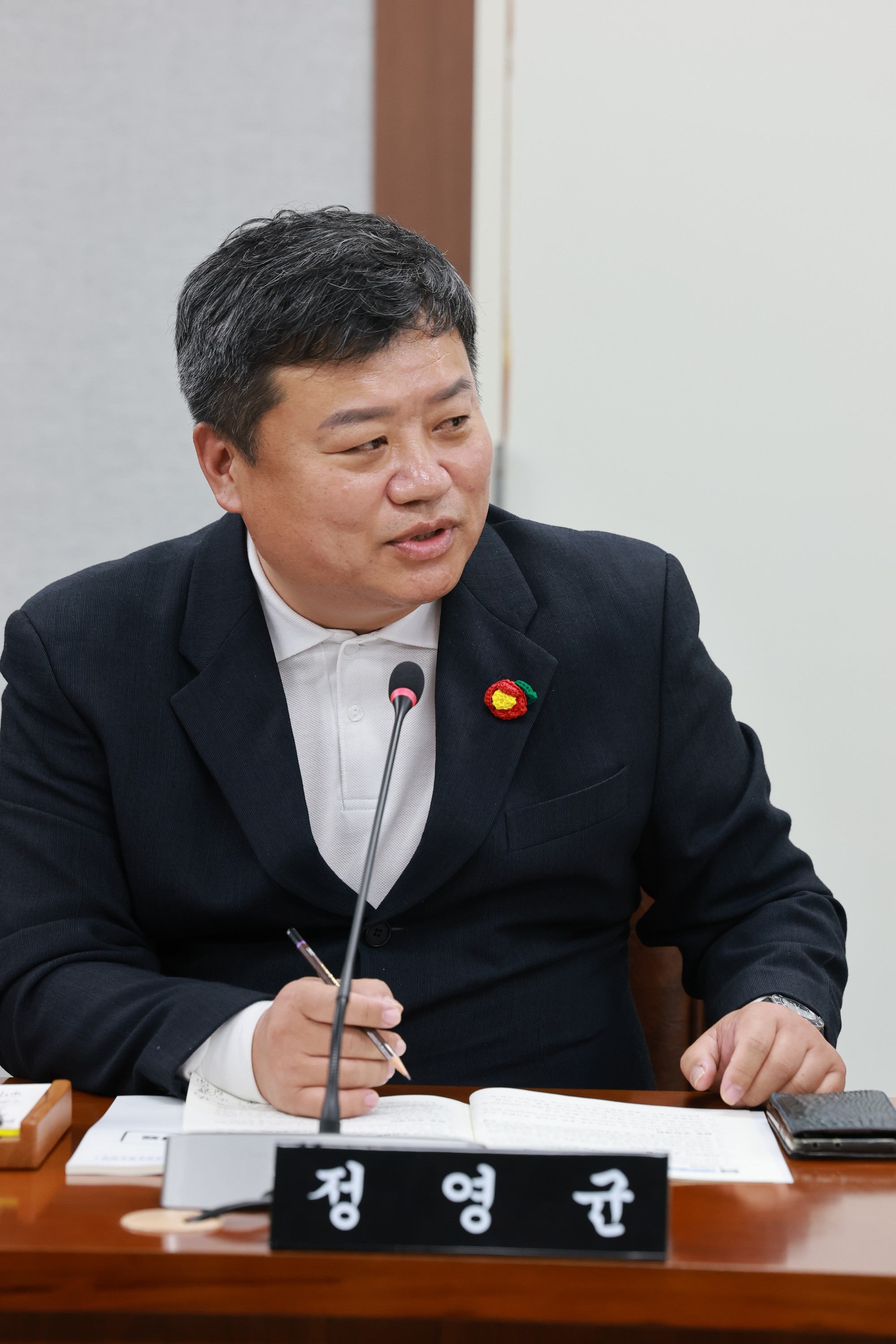 25년11월03일 제395회 저2차 정례회 의회운영위원회 행정사무감사 - 0382