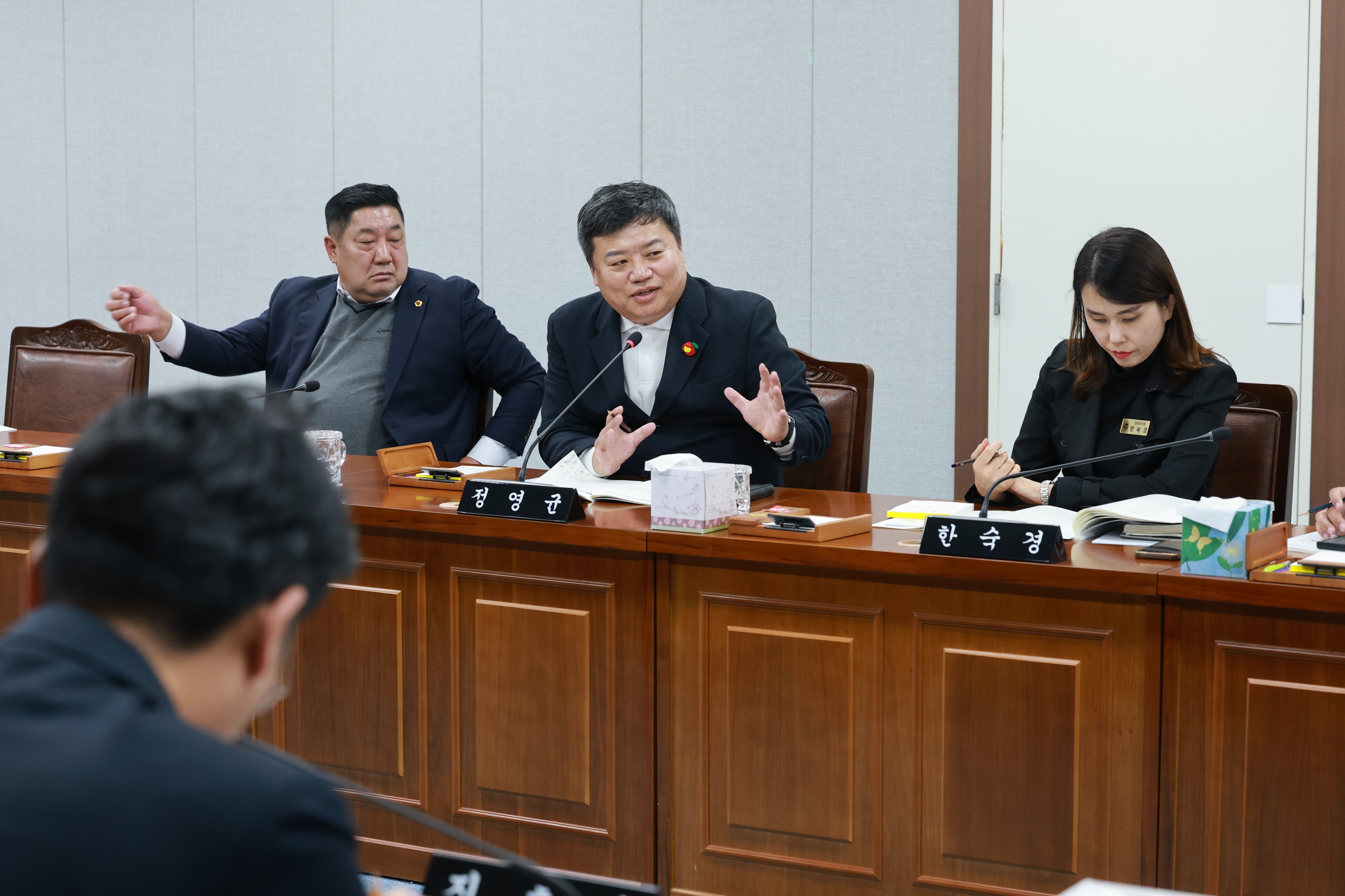 25년11월03일 제395회 저2차 정례회 의회운영위원회 행정사무감사 - 0395