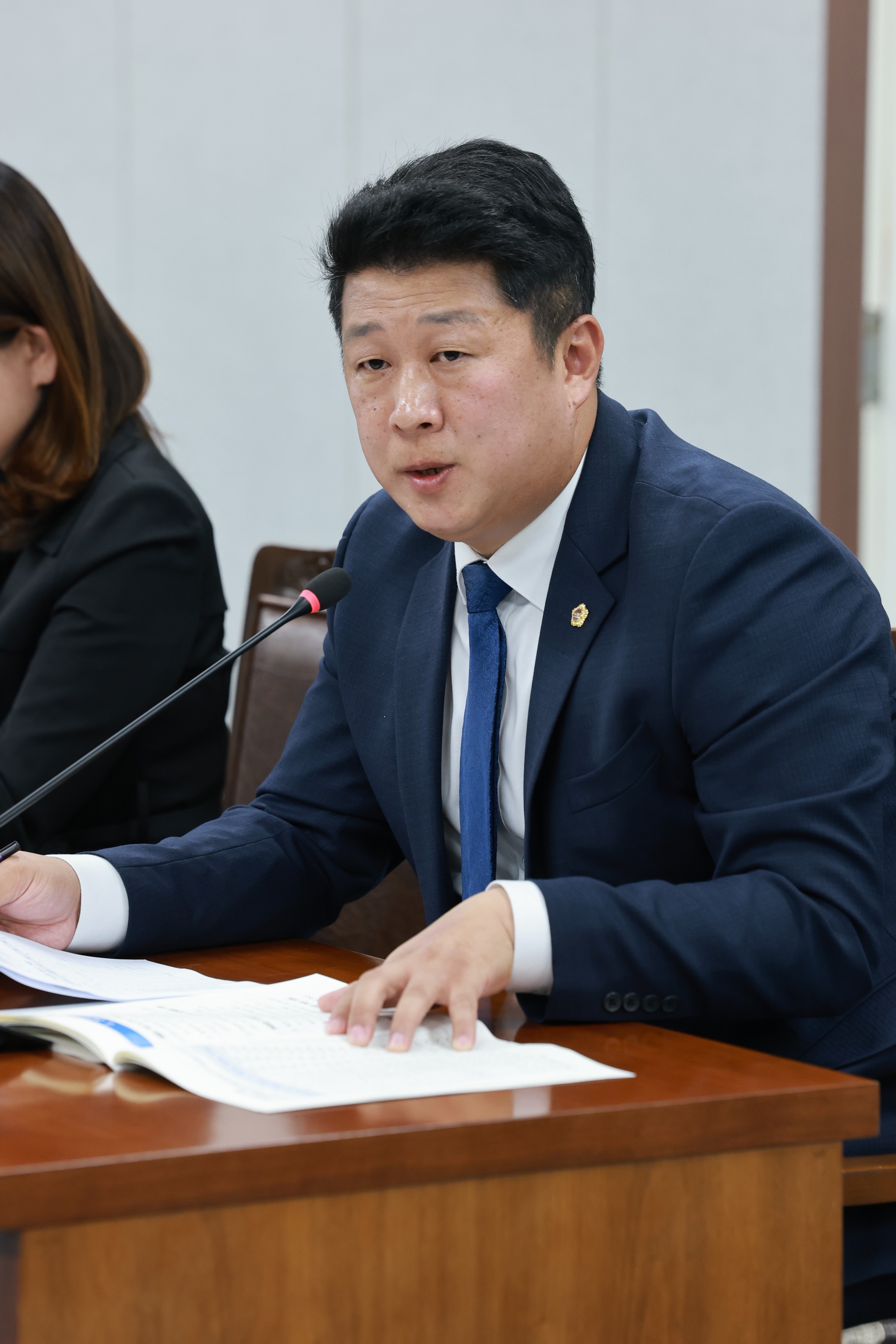 25년11월03일 제395회 저2차 정례회 의회운영위원회 행정사무감사 - 0882