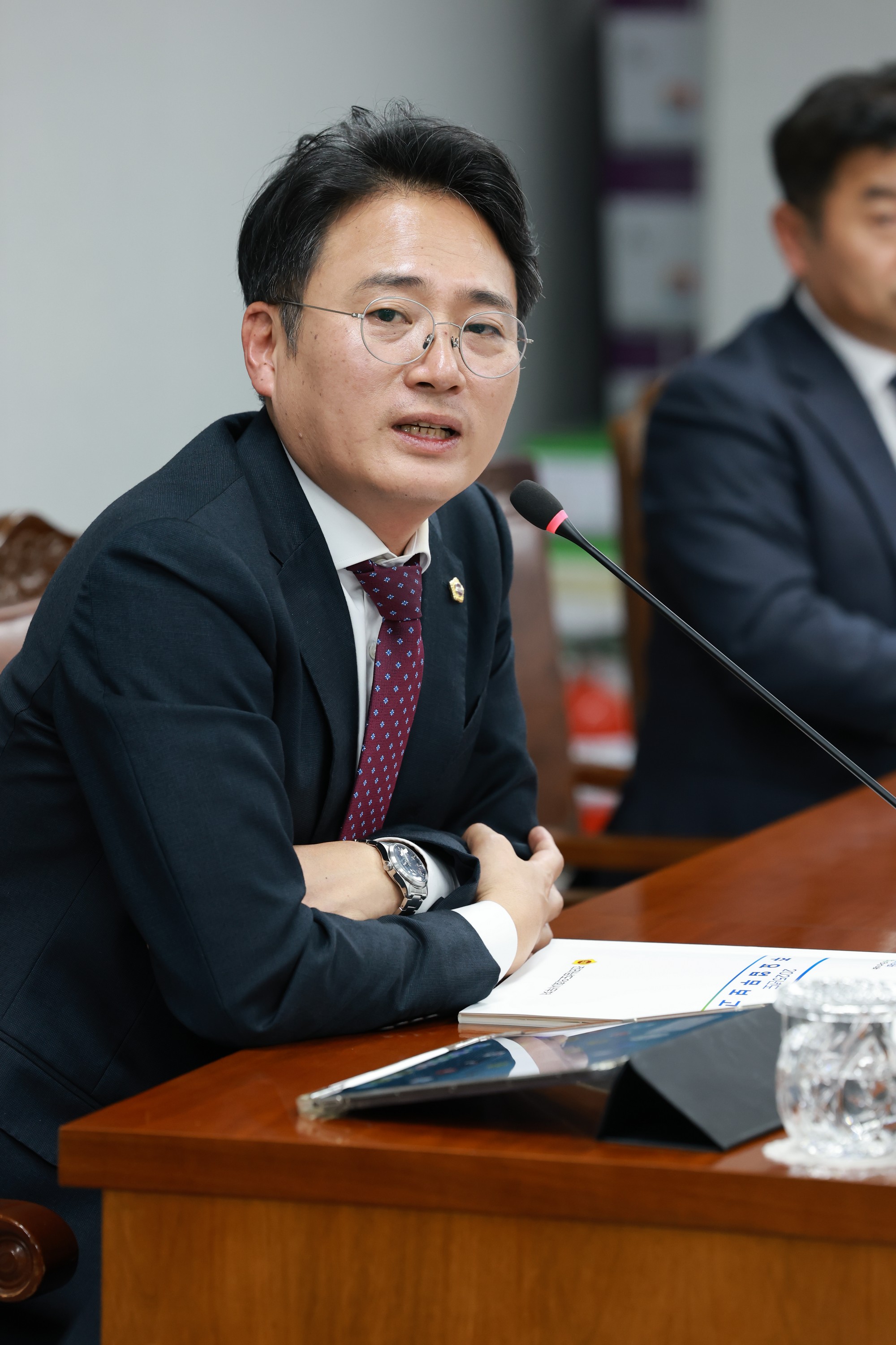 제395회 제2차 정례회 의회운영위원회 행정사무감사 첨부이미지 : 25년11월03일 제395회 저2차 정례회 의회운영위원회 행정사무감사 - 103.jpg