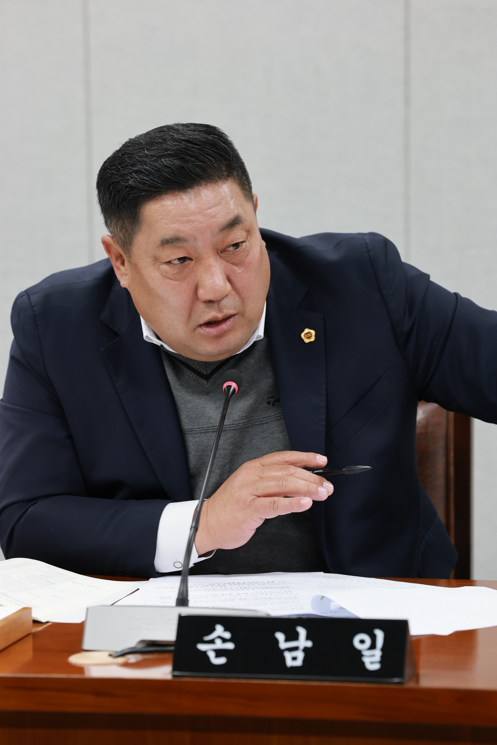 25년11월03일 제395회 저2차 정례회 의회운영위원회 행정사무감사 - 0221