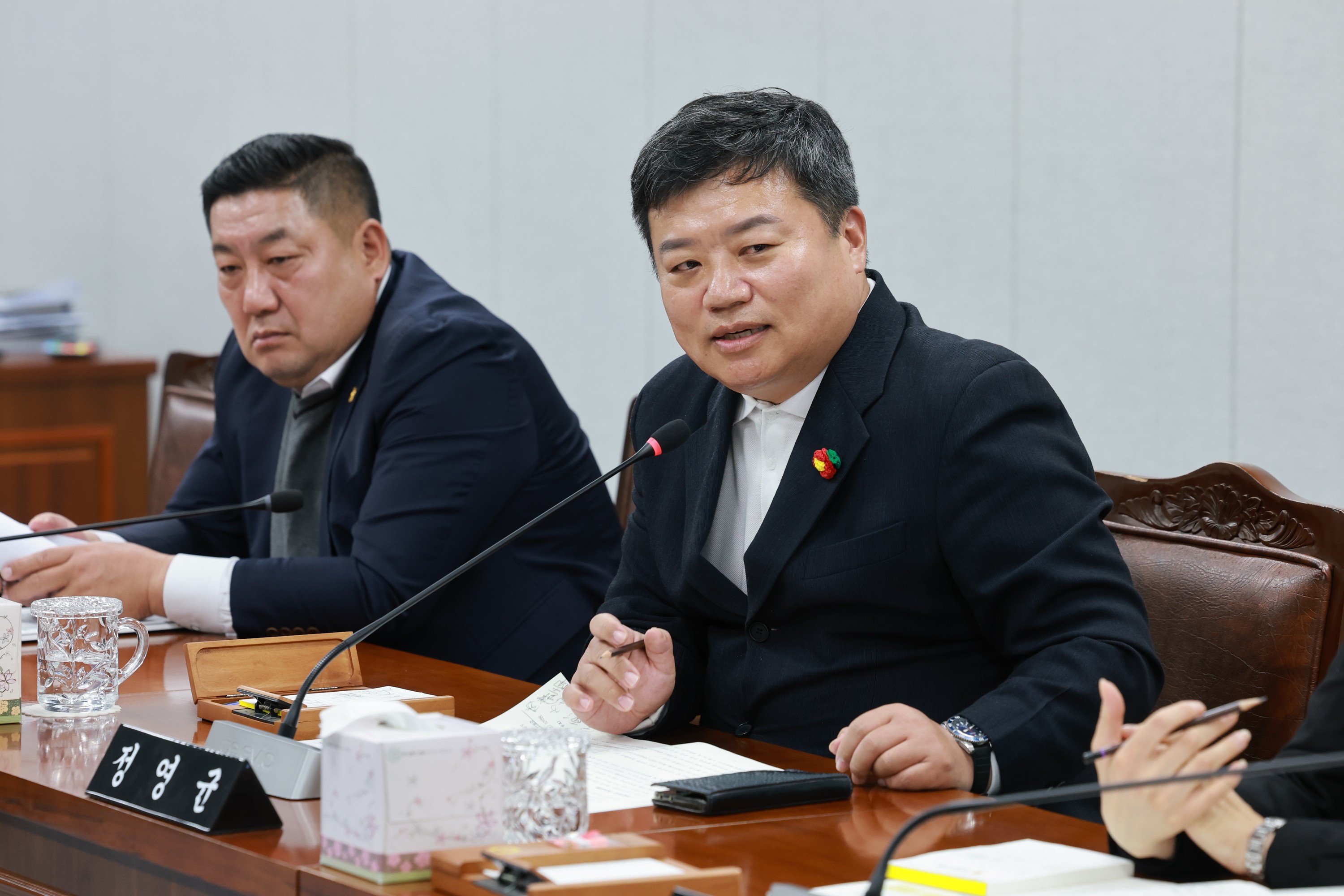 25년11월03일 제395회 저2차 정례회 의회운영위원회 행정사무감사 - 0414