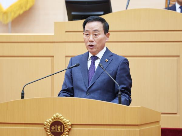 제395회 제2차 정례회 1차 본회의 첨부이미지 : 25년11월03일 제395회 제2차 정례회 1차 본회의 (16).jpg