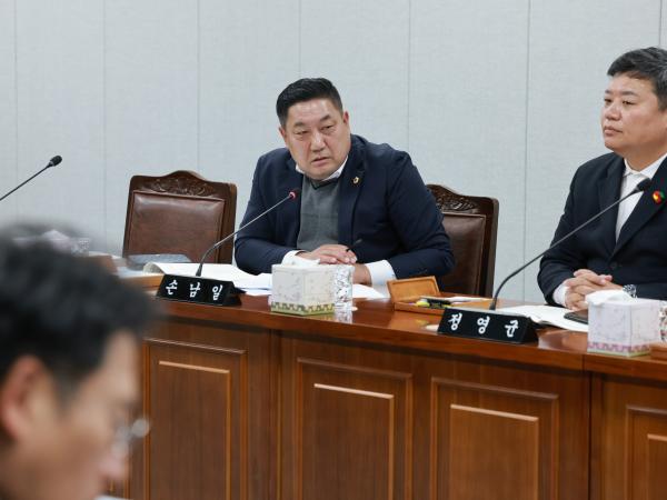 25년11월03일 제395회 저2차 정례회 의회운영위원회 행정사무감사 - 028 4