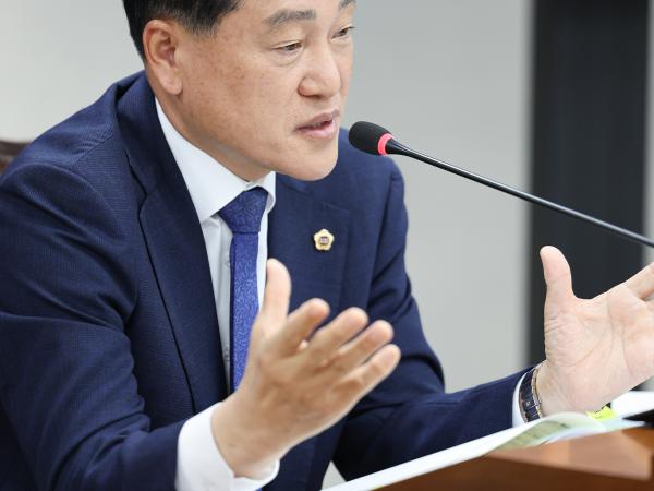 25년11월03일 제395회 제2차 정례회 기획행정위원회 행정사무감사 등 회의 (32) 6