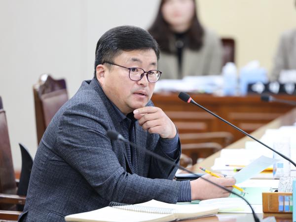 25년11월03일 제395회 제2차 정례회 기획행정위원회 행정사무감사 등 회의 (21) 4