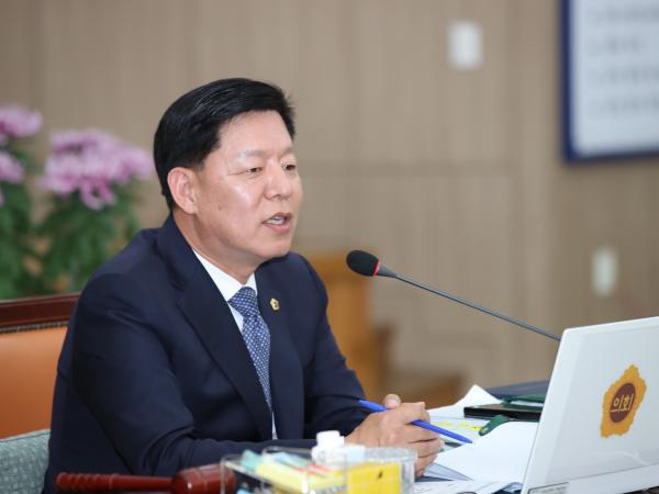 25년11월03일 제395회 제2차 정례회 교육위원회 행정사무감사 - 010 4