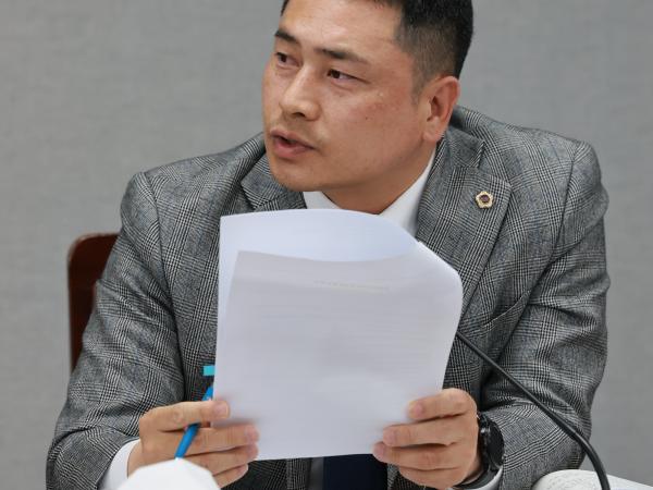 25년11월03일 제395회 저2차 정례회 의회운영위원회 행정사무감사 - 073 7