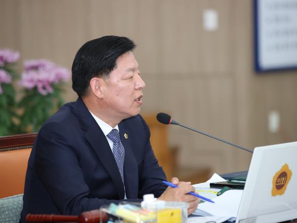 25년11월03일 제395회 제2차 정례회 교육위원회 행정사무감사 - 006 3