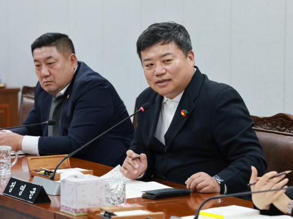 25년11월03일 제395회 저2차 정례회 의회운영위원회 행정사무감사 - 041 4