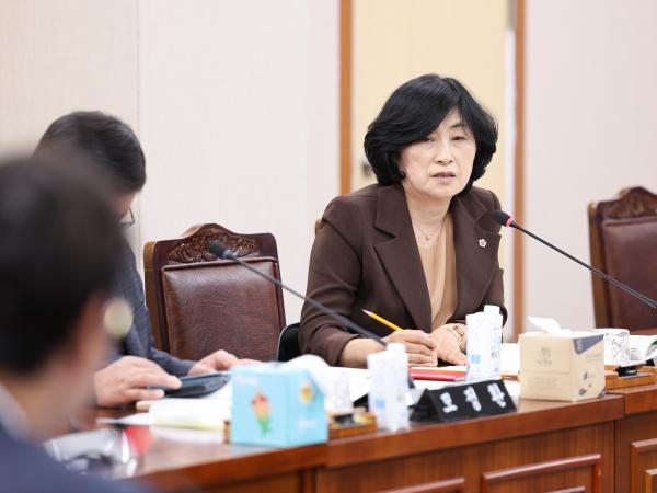 25년11월03일 제395회 제2차 정례회 기획행정위원회 행정사무감사 등 회의 (11) 2